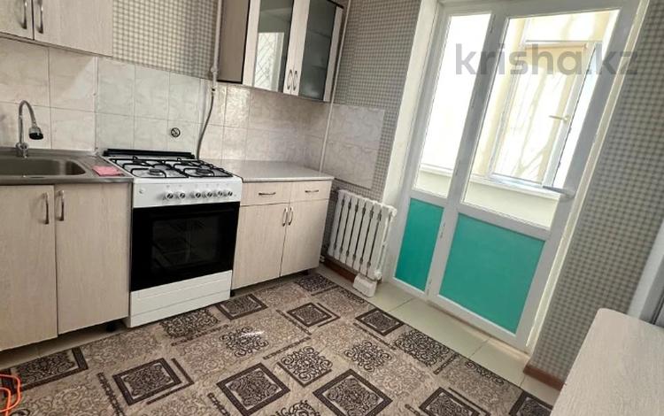 1-комнатная квартира · 40 м² · 1/5 этаж, мкр 8 302 за 12.5 млн ₸ в Актобе — фото 2
