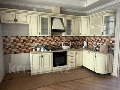 Часть дома · 4 комнаты · 120 м² · 3 сот., Ханшайым Суйинбике 7 за 130 млн ₸ в Астане, Есильский р-н