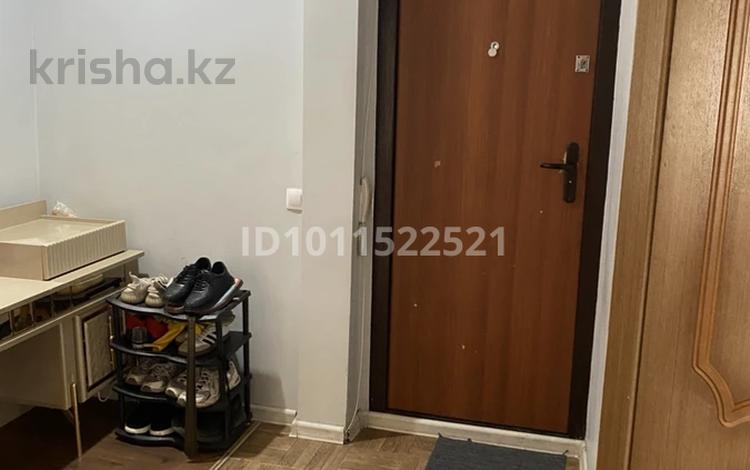 3-комнатная квартира · 62 м² · 2/5 этаж, Майкудук, Мкр Восток-2 78 за 20 млн ₸ в Караганде, Алихана Бокейханова р-н — фото 2