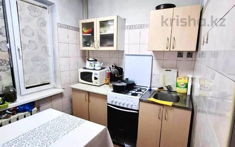 3-бөлмелі пәтер · 63 м² · 1/5 қабат, Айнабұлақ-3 ш/а., бағасы: 40 млн ₸ в Алматы, Жетысуский р-н — фото 2