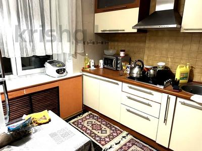 2-бөлмелі пәтер · 48 м² · 3/3 қабат, Жибек Жолы, бағасы: 38 млн ₸ в Алматы, Алмалинский р-н