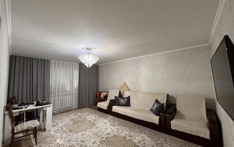 2-комнатная квартира · 60 м² · 7/10 этаж, Ермекова 106/2 — 45 квартал-налоговая за ~ 22.5 млн ₸ в Караганде, Казыбек би р-н — фото 2