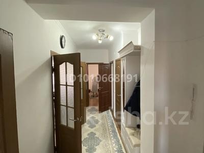 2-бөлмелі пәтер · 58 м² · 4/5 қабат, Левый берег 4-й кваратал 8, бағасы: 17 млн 〒 в 