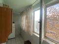 3-комнатная квартира · 65 м² · 4/5 этаж, 18-й микрорайон 7 — 38 школа за 23 млн ₸ в Шымкенте, Аль-Фарабийский р-н — фото 6
