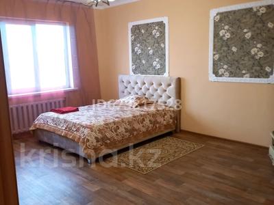 Пәтерлер в Алматы: 1-бөлмелі пәтер · 60 м² · 12/16 қабат · ай сайын, мкр Шугыла, Жуалы 1, бағасы: 180 000 〒 1-бөлмелі пәтер · 60 м² · 12/16 қабат · ай сайын, мкр Шугыла, Жуалы 1, бағасы: 180 000 〒 в Алматы, Наурызбайский р-н