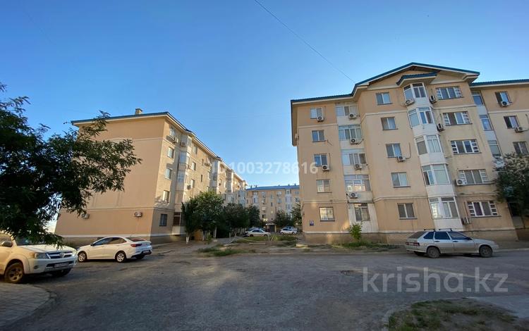 2-бөлмелі пәтер · 58 м² · 4/5 қабат, Жеті қазына ш/а. — Жерұйык, бағасы: 13 000 ₸ в Атырау, мкр Жети Казына — фото 2