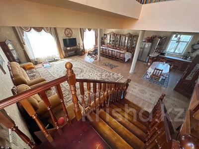 Аренда домов или дач в Алматы: Отдельный дом · 5 комнат · 300 м², мкр Акбулак, Ақбұлақ ш/а. 10 — Шажимбая 10 за 2 млн 〒 Отдельный дом · 5 комнат · 300 м², мкр Акбулак, Ақбұлақ ш/а. 10 — Шажимбая 10 за 2 млн 〒 в Алматы, Алатауский р-н