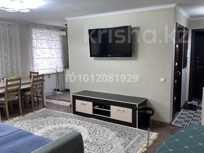 3-комнатная квартира · 60 м² · 2/9 этаж, Просп. Нуркена Абдирова 19 за 350 000 ₸ в Караганде