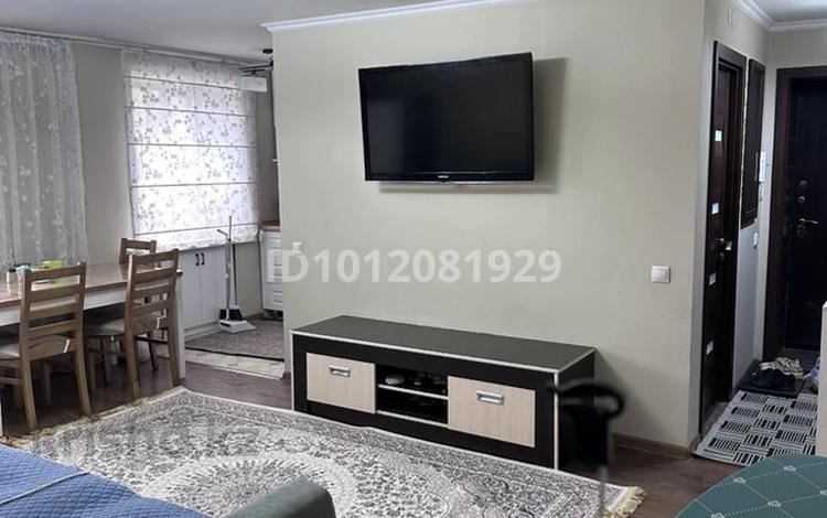 3-комнатная квартира · 60 м² · 2/9 этаж, Просп. Нуркена Абдирова 19 за 350 000 ₸ в Караганде — фото 2