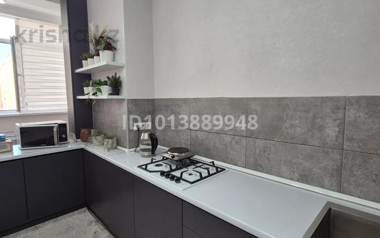 2-бөлмелі пәтер · 78 м² · 2/10 қабат, 16-ш/а. 92, бағасы: 28 млн ₸ в Актау, 16-й мкр  — фото 2