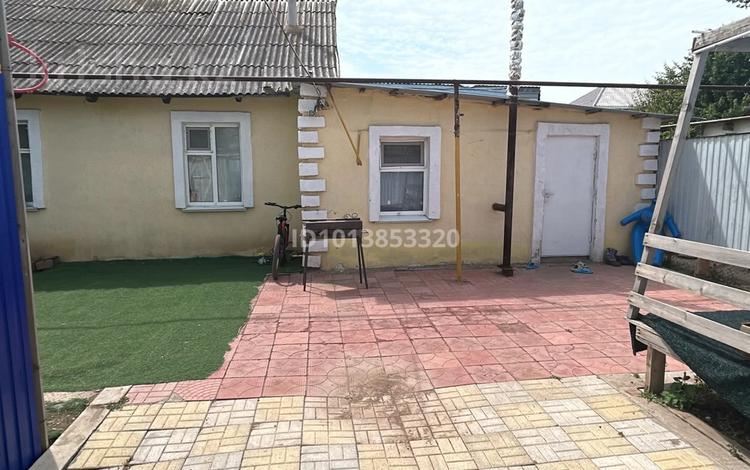 Жеке үй · 2 бөлме · 55 м² · 1 жүзд., Мясокомбинат ш/а. — 13 школ, бағасы: 9.3 млн ₸ в Уральске, мкр Мясокомбинат — фото 2