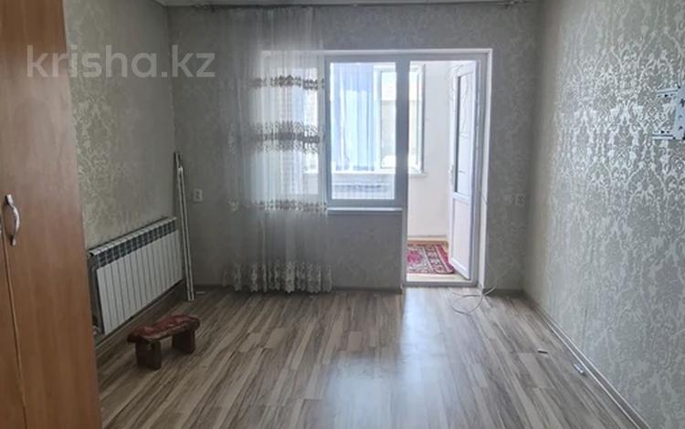 2-комнатная квартира · 60 м² · 2/2 этаж, 4-й микрорайон 1/1 за 80 000 ₸ в Шымкенте, Туран р-н — фото 2