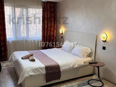 1-комнатная квартира · 38 м² · 1/5 этаж, 17-й микрорайон, 17 3a — Ерімбетова, Экомед, Нургазы клиник, ТЦ Север, МВД школа за 12 999 〒 в Шымкенте, Аль-Фарабийский р-н