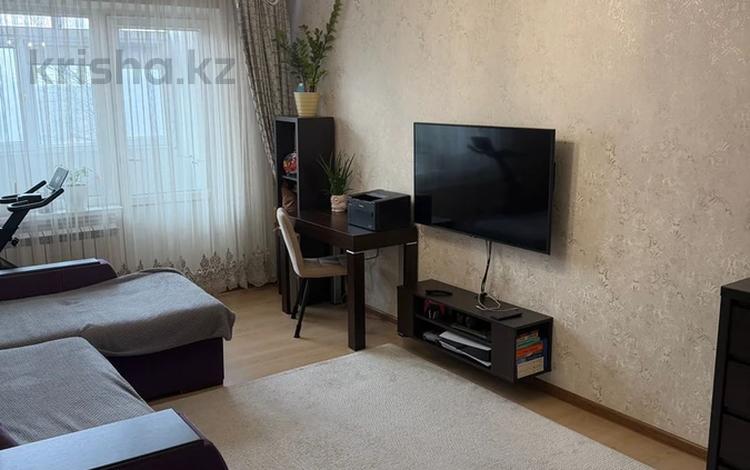 3-комнатная квартира · 60 м² · 5/5 этаж, Просп. Юрия Гагарина 12 за 40 млн ₸ в Алматы, Алмалинский р-н — фото 2