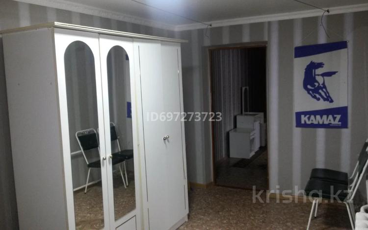 1-комнатная квартира, 52 м², 1/9 этаж помесячно, Абылай-хана 4