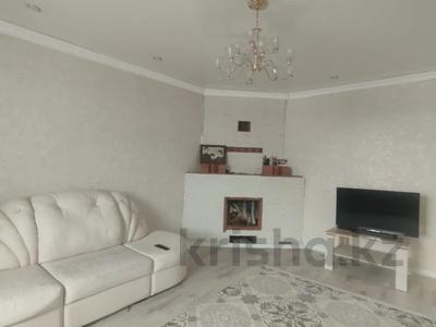 Жеке үй · 7 бөлме · 375 м² · 6 жүзд., Жибек Жолы 6, бағасы: 51.5 млн ₸ в Экибастузе