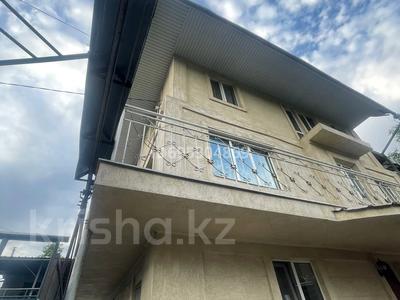 Жеке үй · 8 бөлме · 250 м² · 6.1 жүзд., Саратовская 3, бағасы: 99 млн ₸ в Алматы, Медеуский р-н