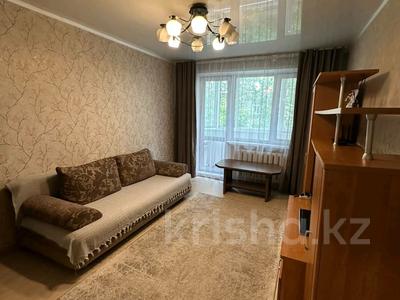 2-бөлмелі пәтер · 42 м² · 4/5 қабат, Жаңа қала ш/а., Абдирова 23, бағасы: 15 000 ₸ в Караганде, Казыбек би р-н