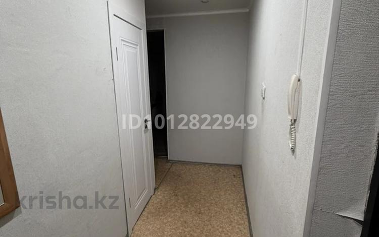 1-бөлмелі пәтер · 58 м² · 2/5 қабат, 410-квартал 3, бағасы: 120 000 ₸ в Семее — фото 2