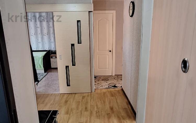 3-комнатная квартира, 60 м², 3/5 этаж, Сураганова 4к2 за 24 млн 〒 в Павлодаре — фото 4