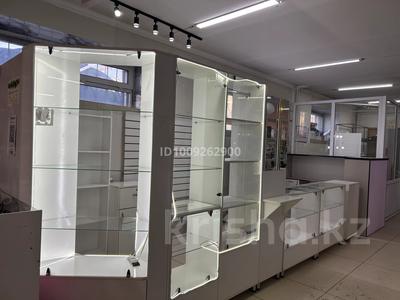 Дүкендер мен бутиктер · 13 м², бағасы: 110 500 ₸ в Семее