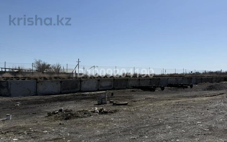 Промбаза · 60 га, Бесколь 5 — Вдоль дороги в центре города за 400 млн ₸ — фото 2
