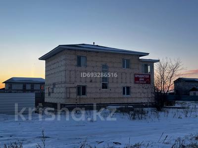 Отдельный дом · 5 комнат · 195 м² · 10 сот., Пр. Тлендиева 100/4 17/4 — Угол пр. Тлендиева и ул. Баршын за 58 млн 〒 в Астане, Сарыарка р-н