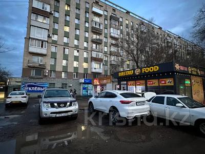 2-комнатная квартира · 44 м² · 5/9 этаж, мкр Новый Город, Ермекова 62 за 16.5 млн ₸ в Караганде, Казыбек би р-н