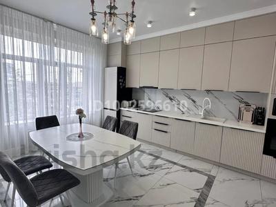 5-комнатная квартира · 211 м² · 2/3 этаж, Абая 113 — Естая Абая за 148 млн 〒 в Павлодаре