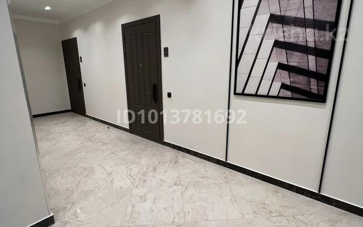 2-комнатная квартира · 55 м² · 5/7 этаж, Сарайшык 6 за 500 000 ₸ в Астане, Есильский р-н — фото 2