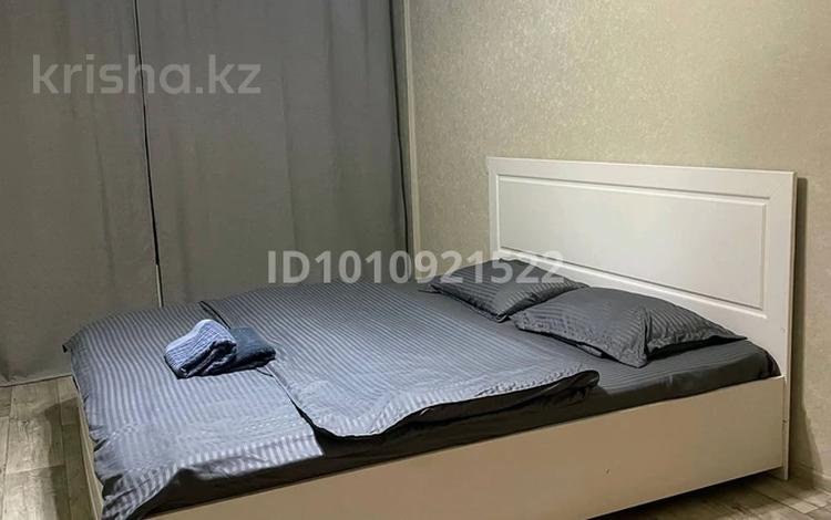1-комнатная квартира · 60 м² · 5/6 этаж, Жастар 12 — КШТ, Пицца блюз, Сатпаева,Утепова за 2 500 ₸ в Усть-Каменогорске, Ульбинский — фото 4