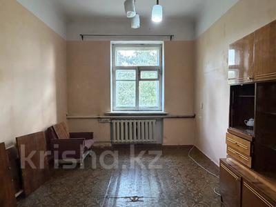 2-бөлмелі пәтер · 48.7 м² · 2/2 қабат, Муратхана Бейсембаева, бағасы: 8.5 млн ₸ в Семее