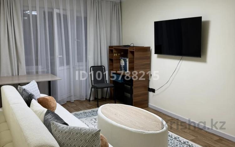 2-бөлмелі пәтер · 44 м² · 4/4 қабат, №2 ш/а. 27 — Утеген Батыра Жубанова, бағасы: 35 млн ₸ в Алматы, Ауэзовский р-н — фото 2