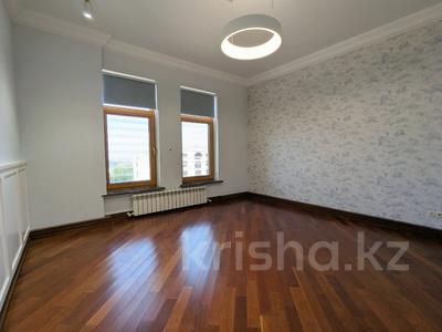 4-бөлмелі пәтер · 165 м² · 4/4 қабат, Мирас ш/а., бағасы: 185 млн ₸ в Алматы, Бостандыкский р-н