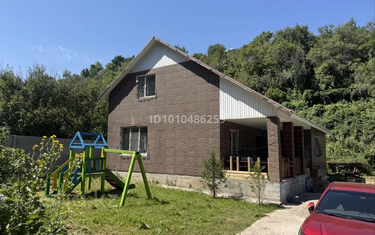 Дача · 4 комнаты · 183 м² · 8 сот., Тау Самалы 601 за 29 млн ₸ в  — фото 40