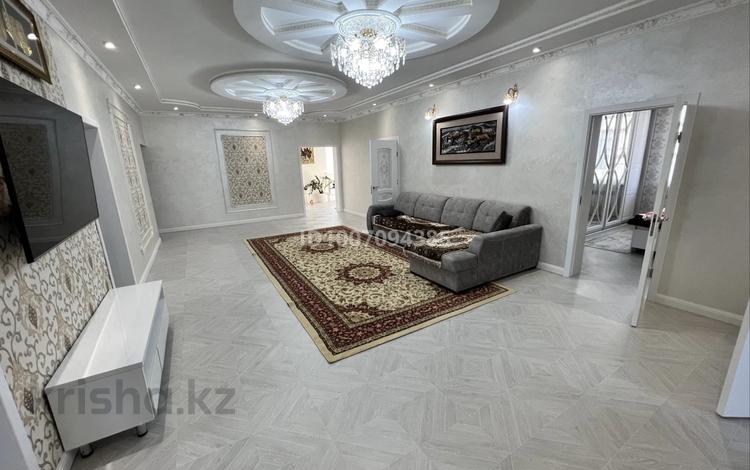 Отдельный дом · 4 комнаты · 250 м² · 8 сот., Рыскулбекова 18 за 90 млн ₸ в Жанатурмысе — фото 2