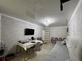 2-комнатная квартира · 45 м² · 2/5 этаж, мкр Юго-Восток, Язева 21 — Пр. Строителей за 17.9 млн ₸ в Караганде, Казыбек би р-н — фото 2