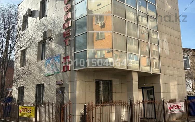 Еркін · 400 м², бағасы: 1.5 млн ₸ в Атырау, мкр Авангард-2 — фото 2