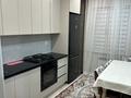 2-комнатная квартира · 65 м², мкр Кокжиек 32 за 270 000 ₸ в Алматы, Жетысуский р-н