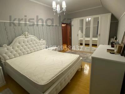 Жеке үй • 5 бөлмелер • 180 м² • 10 сот., Майлина 80, бағасы: 39.5 млн 〒 в Бирлике