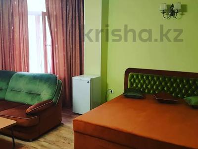 1-комнатная квартира · 40 м² · 2/10 этаж, Есенберлина (Акжайык) 7/1 — Женис (Победы) за 10 000 ₸ в Астане, Сарыарка р-н