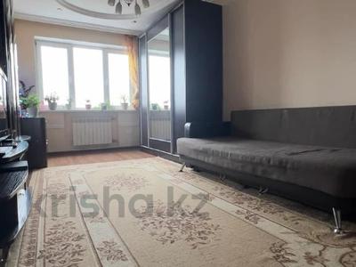3-комнатная квартира · 64 м² · 6/9 этаж, Жандосова — Ауэзова за 75 млн ₸ в Алматы, Бостандыкский р-н