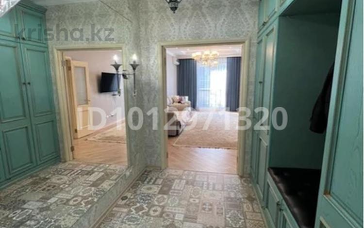 1-бөлмелі пәтер · 62 м² · 1/21 қабат, Аль-Фараби, бағасы: 400 000 ₸ в Алматы, Бостандыкский р-н — фото 2