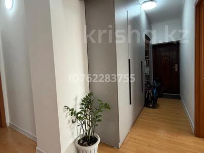 Продажа квартир в Алматы: 2-комнатная квартира · 62.4 м² · 5/9 этаж, мкр Аксай-4 за 55 млн 〒 2-комнатная квартира · 62.4 м² · 5/9 этаж, мкр Аксай-4 за 55 млн 〒 в Алматы, Ауэзовский р-н