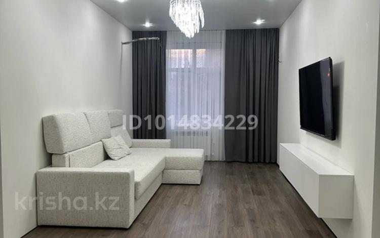 3-бөлмелі пәтер · 84.5 м² · 4/13 қабат, Степной 2 ш/а. 2/2, бағасы: 60 млн ₸ в Караганде, Казыбек би р-н — фото 2