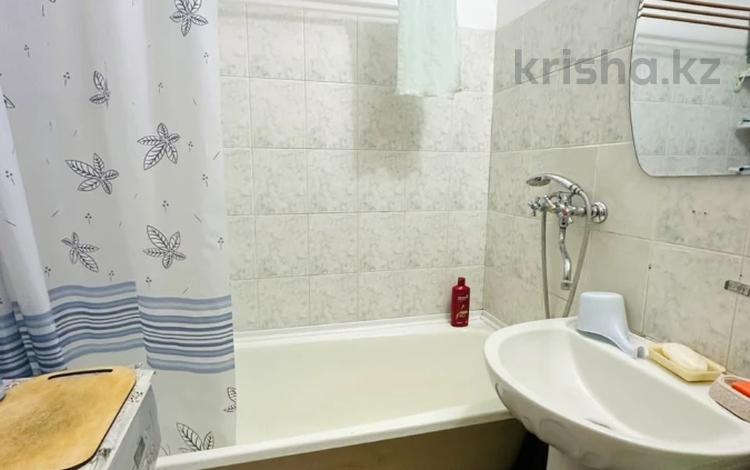 2-бөлмелі пәтер · 54 м² · 4/5 қабат, 11 ш/а., бағасы: 16 млн ₸ в Актобе, мкр 11 — фото 2