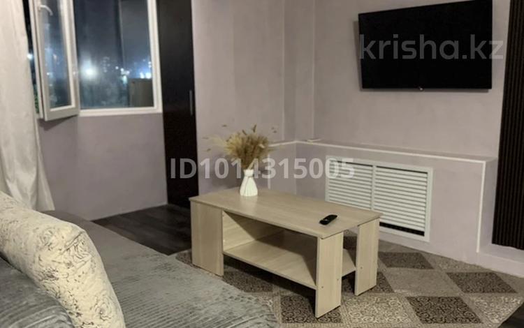1-комнатная квартира · 32 м² · 1/7 этаж, 5-й мкр 1 за 110 000 ₸ в Актау — фото 2