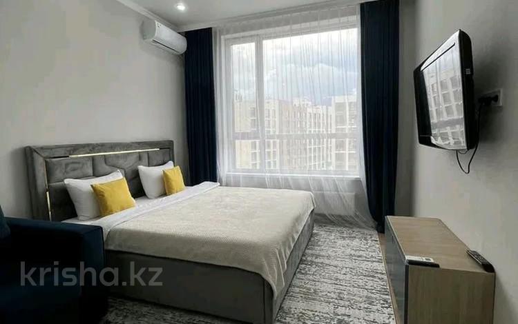 1-комнатная квартира · 54 м² · 5/10 этаж, мкр Нурсая, Т. Жумагалиева 10 — Таумуш жумагалиев за 13 000 〒 в Атырау — фото 2