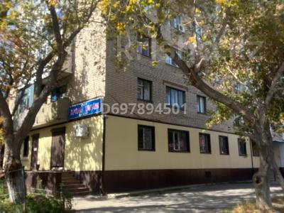 Свободное назначение, офисы, магазины и бутики, салоны красоты, медцентры и аптеки, образование · 180 м² за 50 млн ₸ в Хромтау