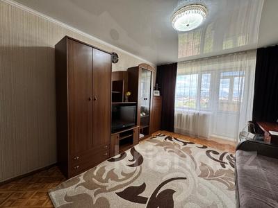 Продажа квартир в Карагандинской обл.: 1-комнатная квартира · 35.3 м² · 8/9 этаж, мкр Юго-Восток, Гапеева 9 за 13.9 млн 〒 1-комнатная квартира · 35.3 м² · 8/9 этаж, мкр Юго-Восток, Гапеева 9 за 13.9 млн 〒 в Караганде, Казыбек би р-н